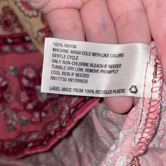 KNOX ROSE BABYDOLL VNECK TOP - Picture 6 of 9